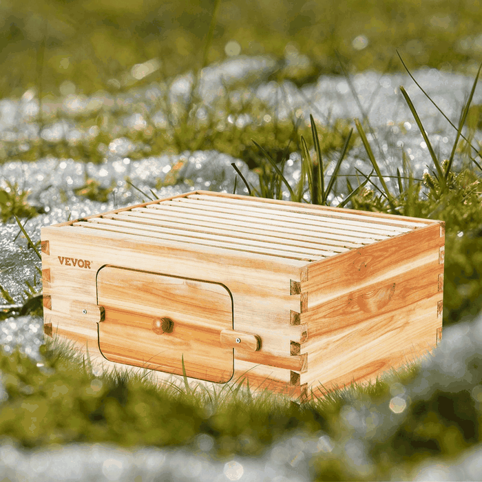 Beehive, Cedar, Deep Box, Starter Kit animation