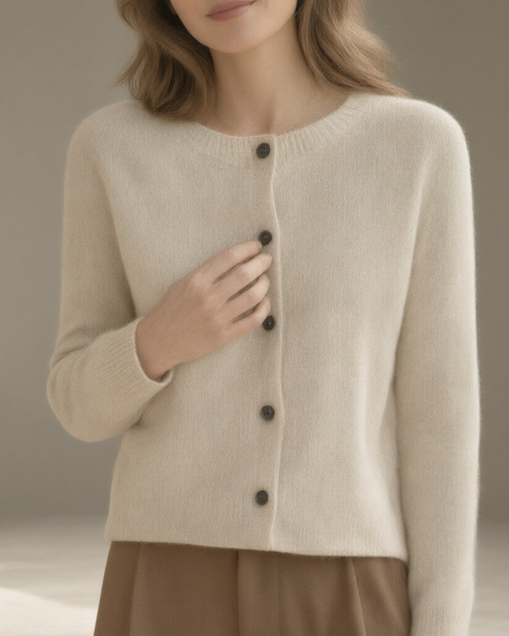 Women's Merino Wool Cardigan, Crew Neck, Oatmeal – close-up of the fabric