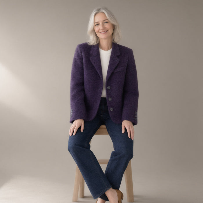 Woman wearing the double-faced wool blend blazer, single-breasted, full length, studio
